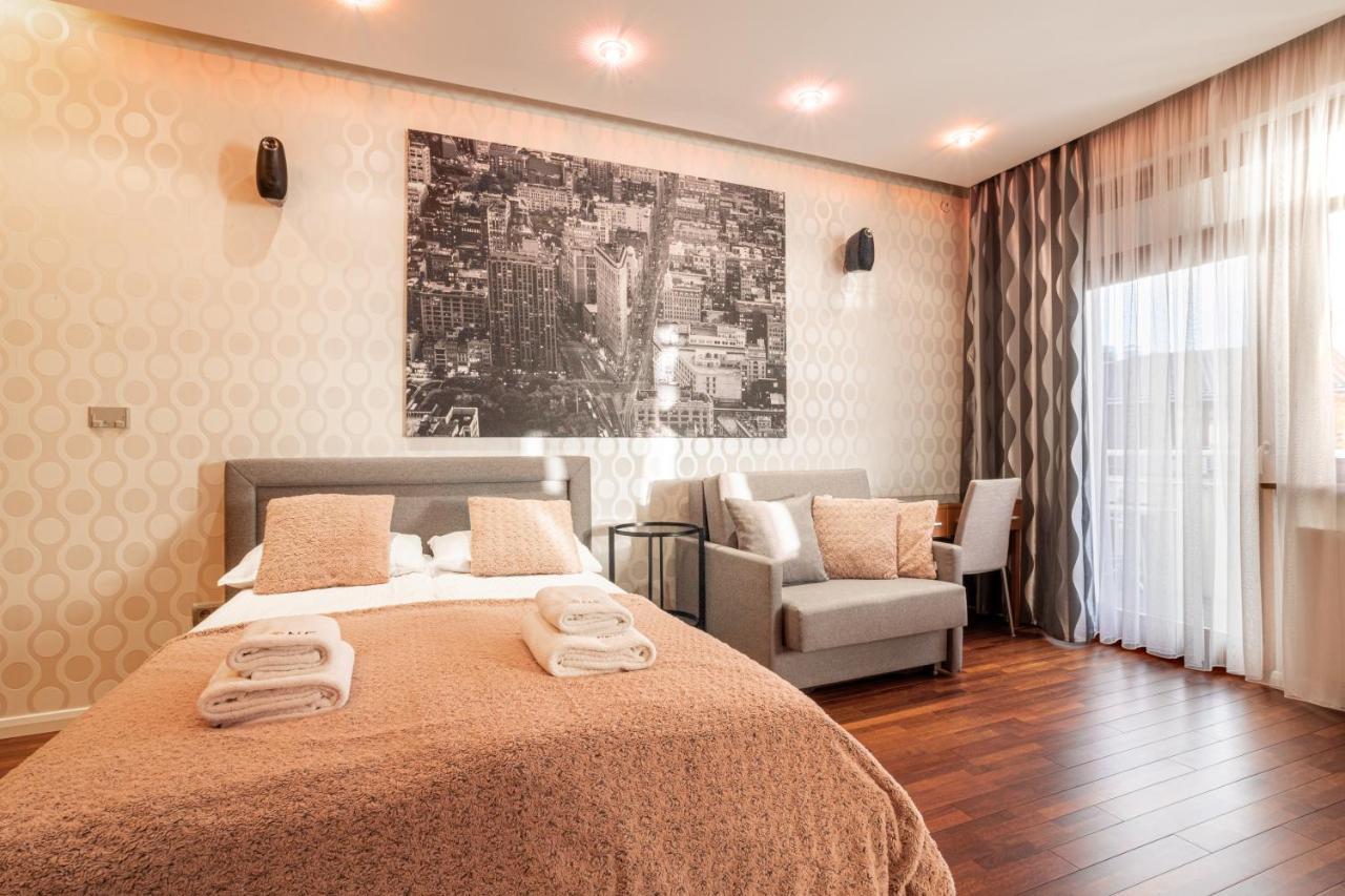 Broadway - Neptun Park By Oneapartments Danzig Exterior foto